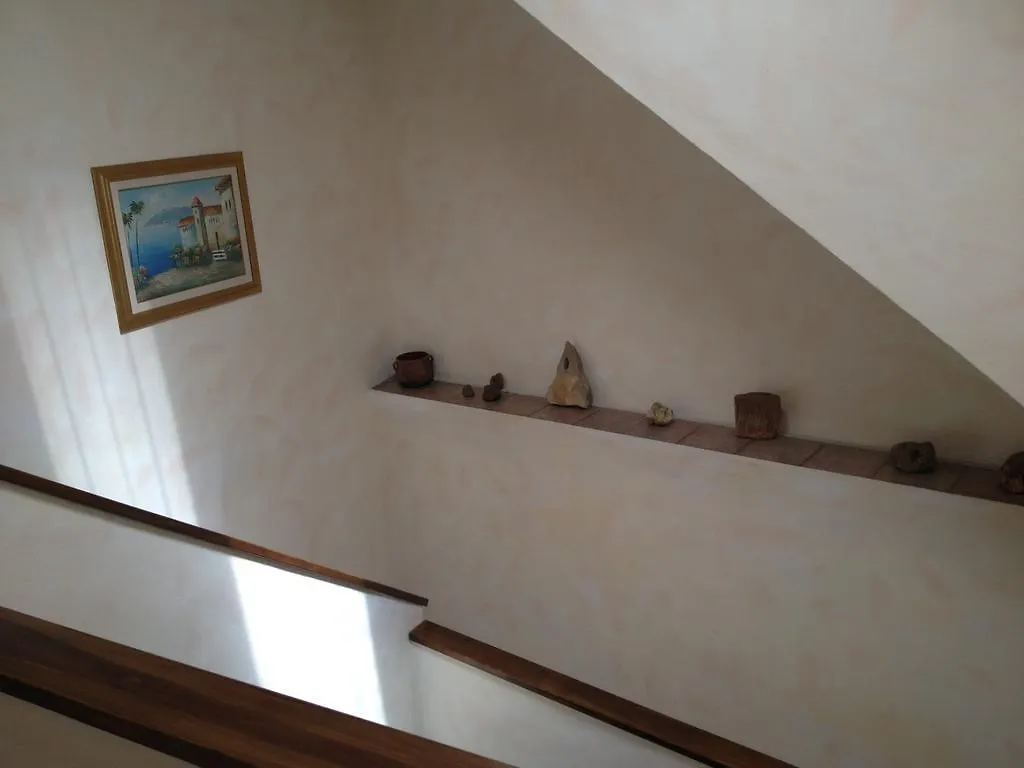L'Edera Bed & Breakfast Scano Montiferro 0*,  Italy