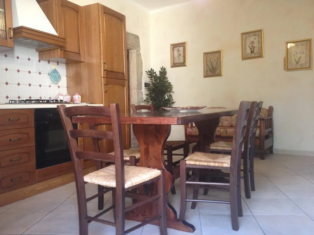 L'Edera Bed & Breakfast Scano Montiferro